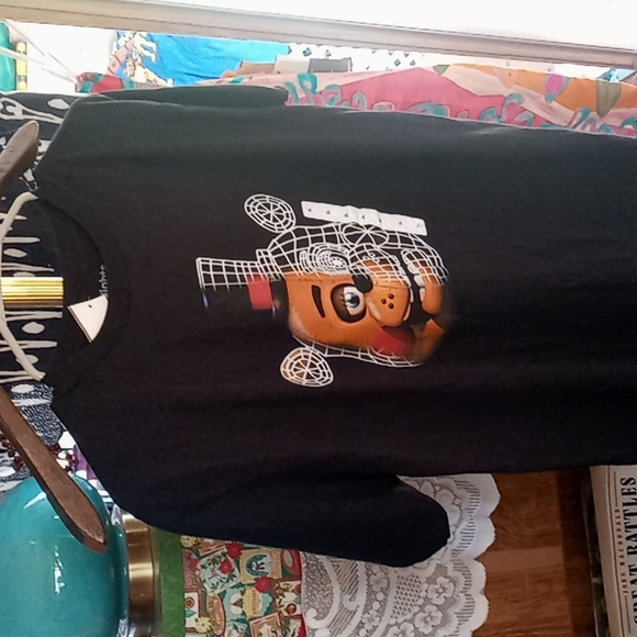 NWT Five Nights At Freddy's tee - Picture 4 of 6